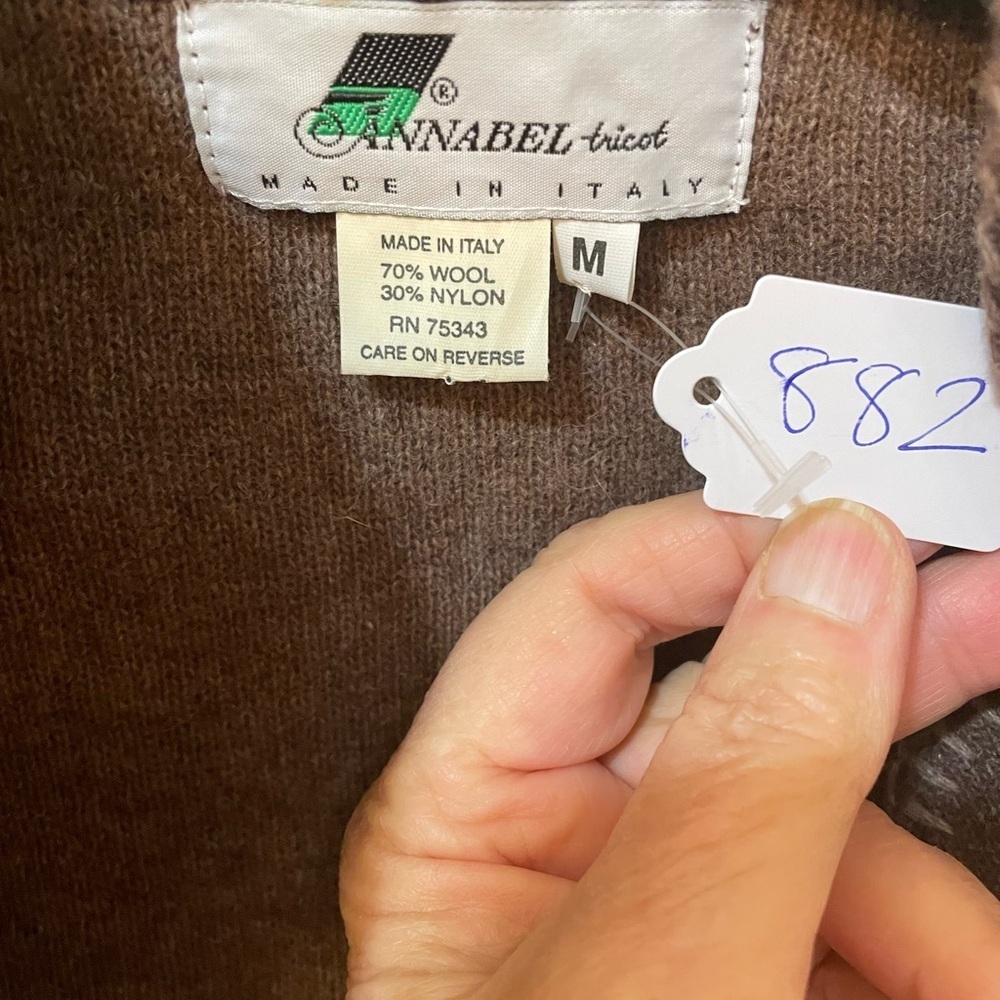 Annabel Tricot Italy Wool Blend Cardigan Sweater Size M 🤎. Blanket Stitch Edging - Picture 5 of 5